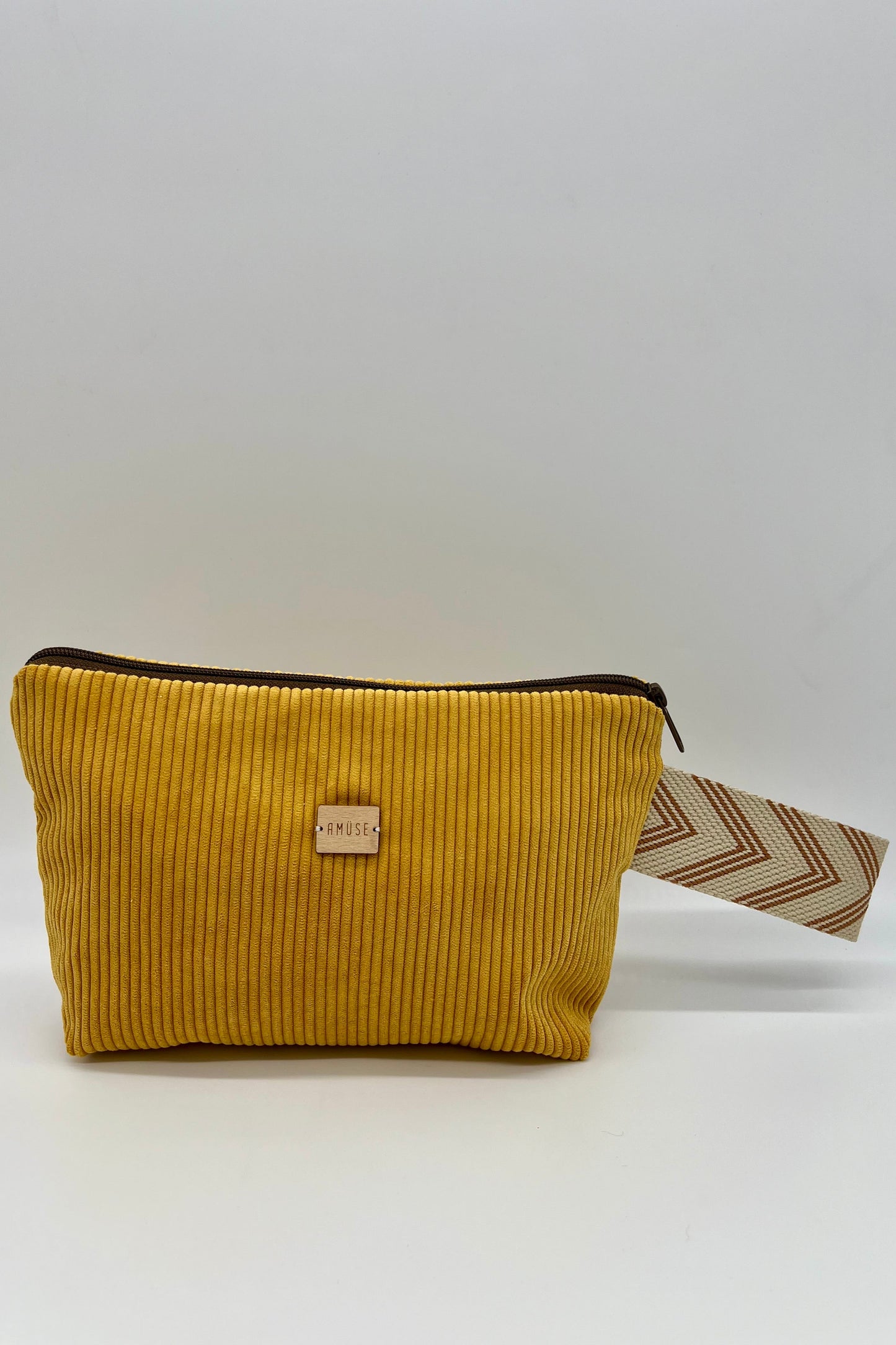 CARTERA DE MANO "Pana mostaza"