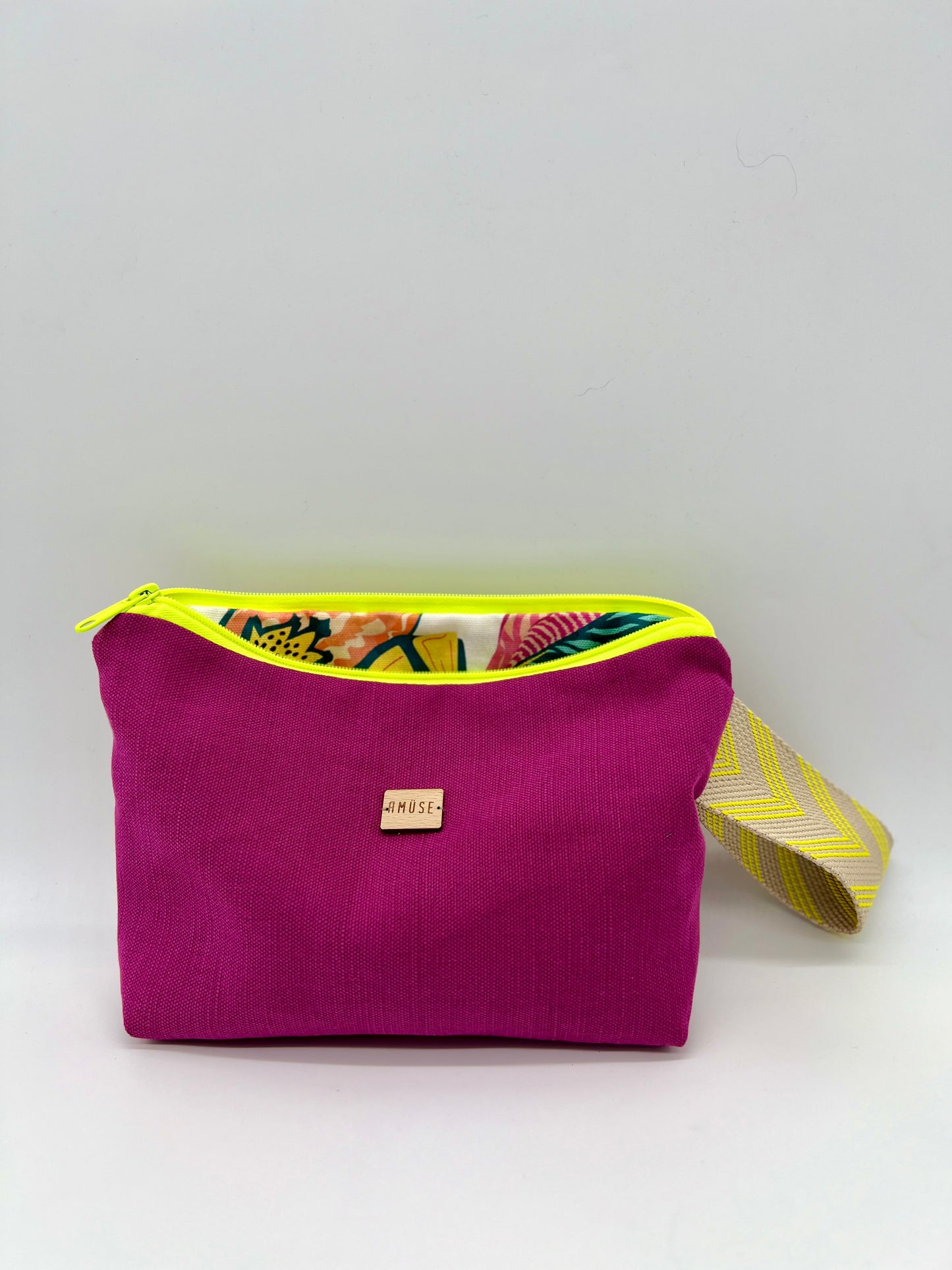 CARTERA DE MANO "Magenta"