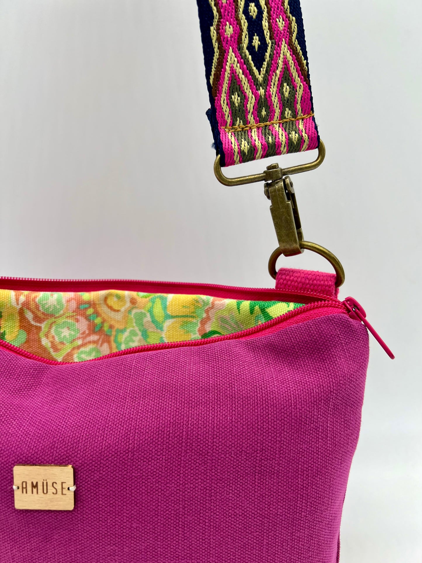 BANDOLERA MINI "Magenta"