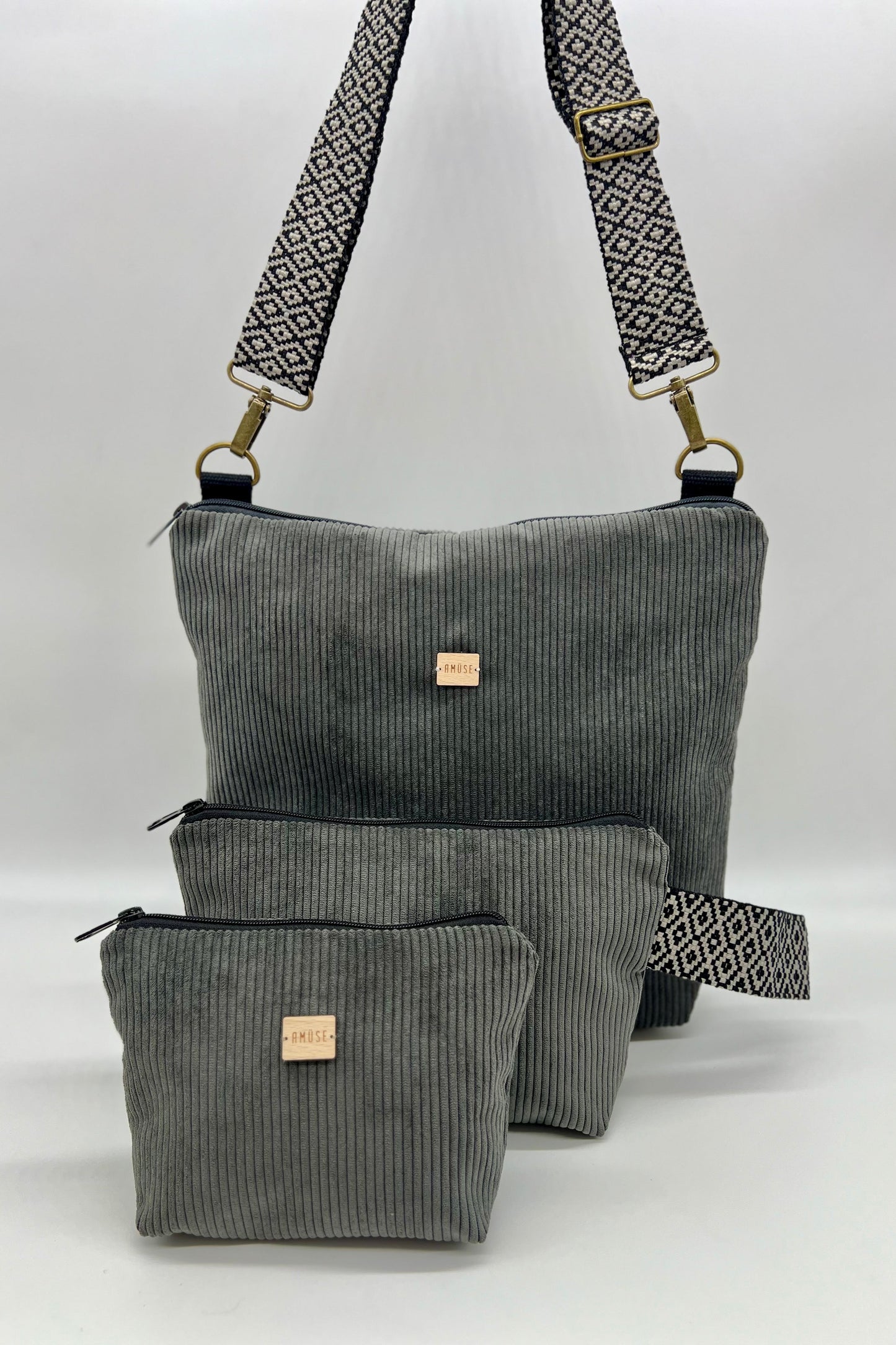 ESTUCHE "Pana Antracita"
