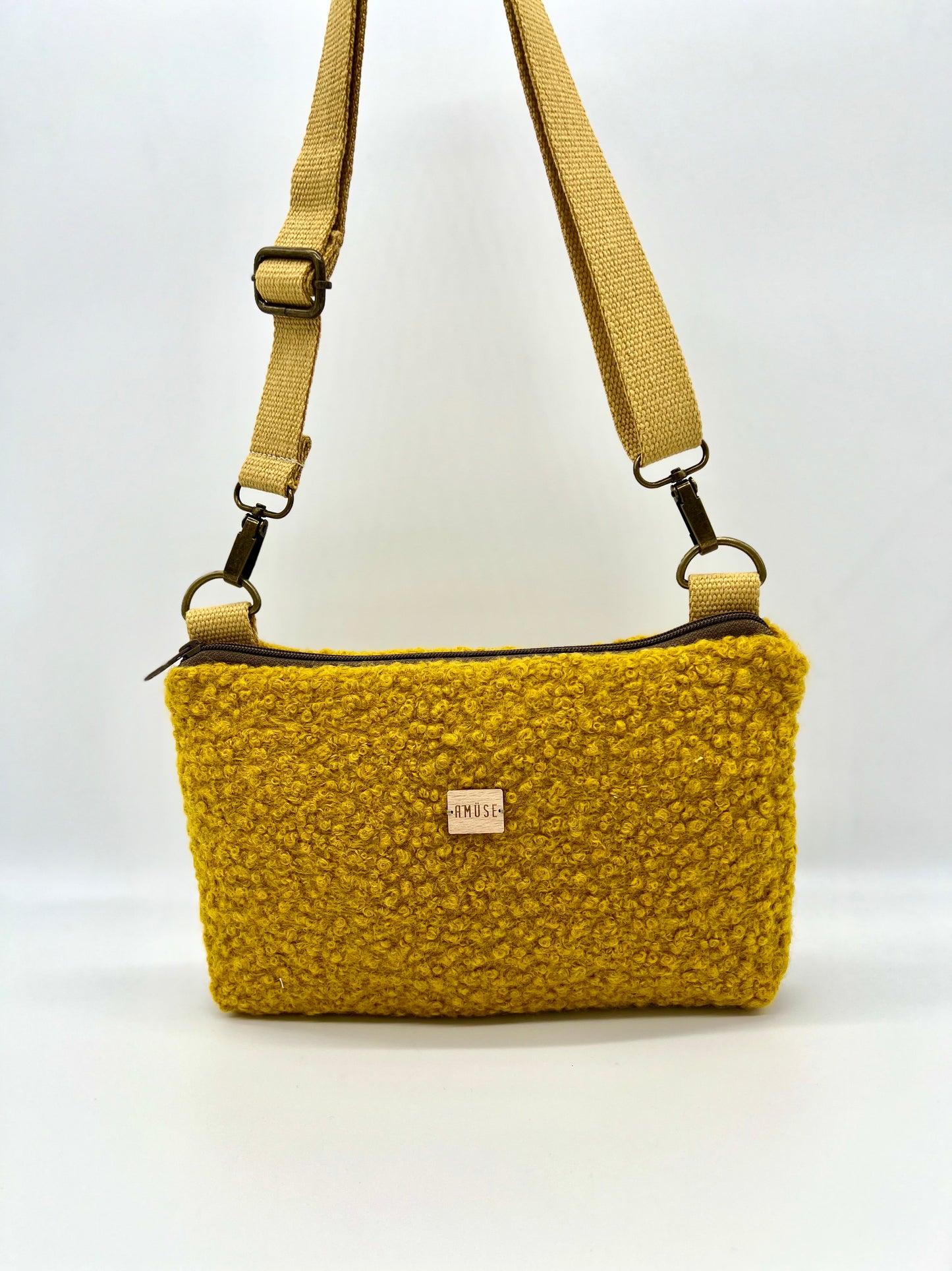 BANDOLERA MINI "Borreguito Mostaza"