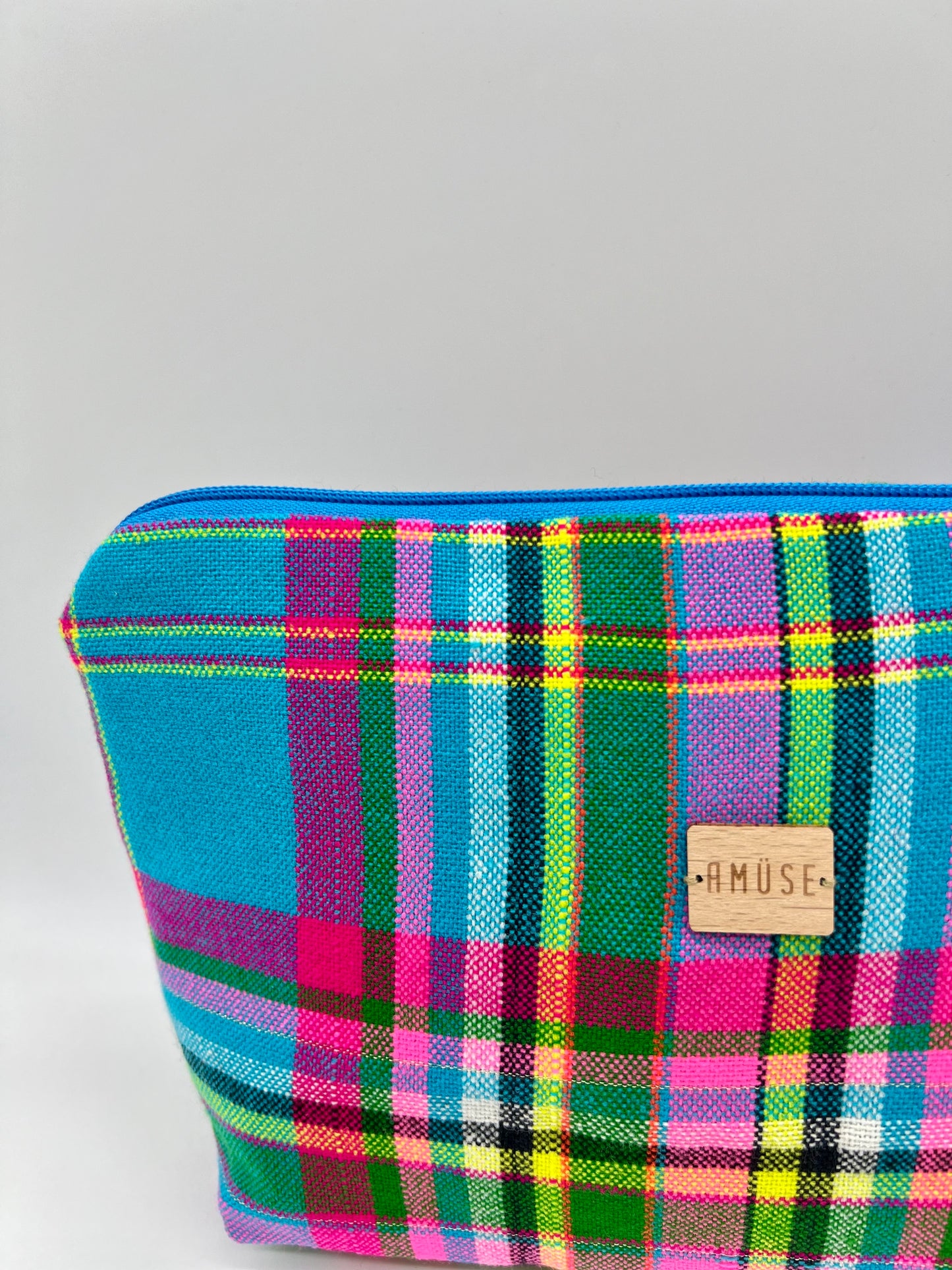 CARTERA DE MANO  "Blue Squares"